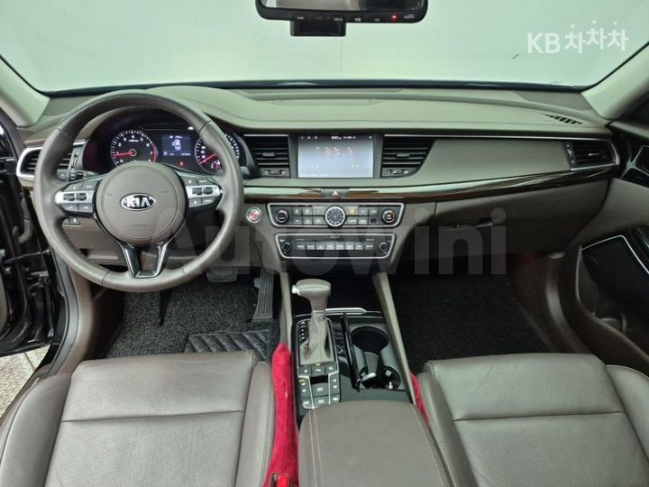 Kia K7 2019 — 5