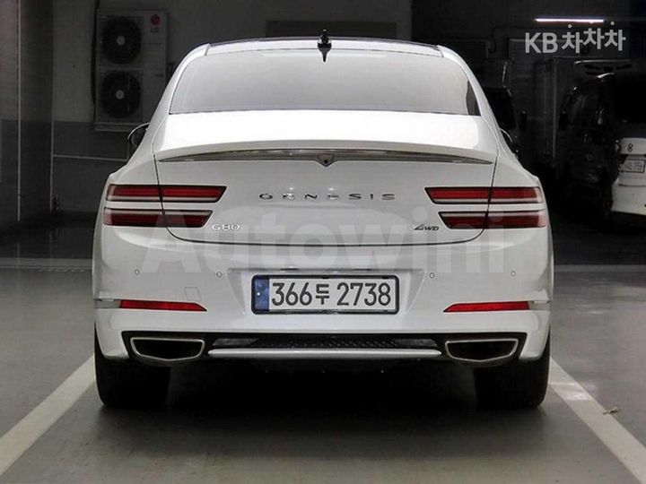 Genesis G80 2022 — 3