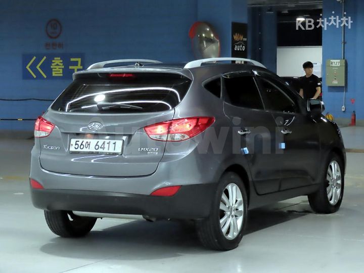 Hyundai Tucson 2011 — 4