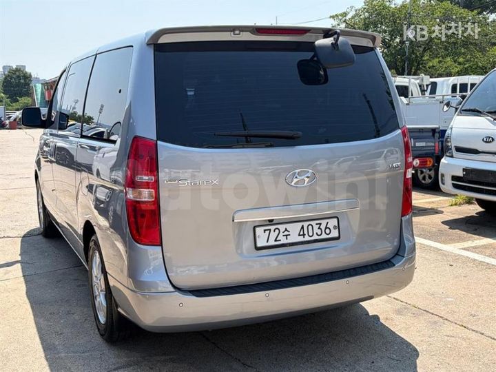 Hyundai Starex 2020 — 4
