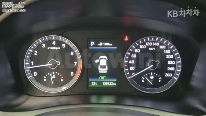 Hyundai Sonata 2018 KMHE341CBJA358862 — 5