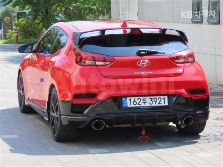 Hyundai Veloster 2021 — 4