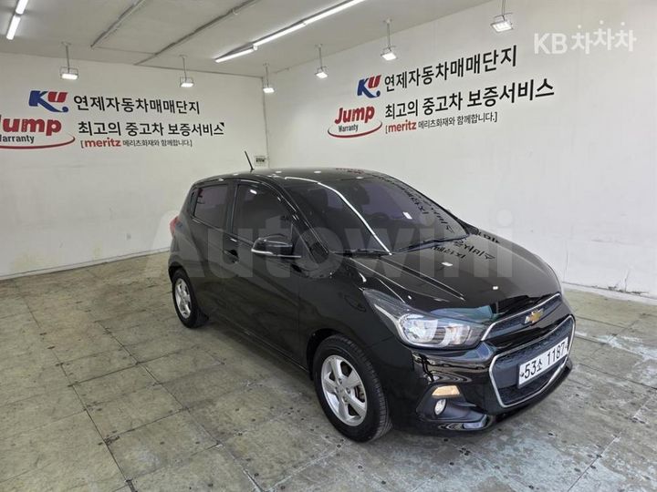 Chevrolet Spark 2017 KLYDC487DHC240250 — 2