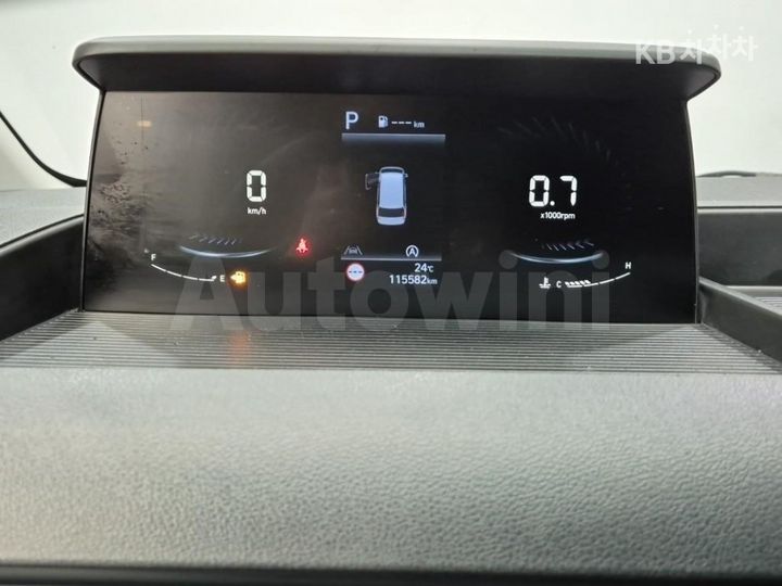 Hyundai Staria 2022 — 5