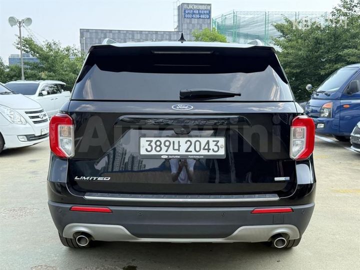Ford Explorer 2020 — 4