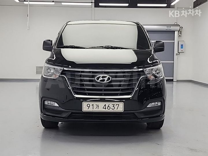 Hyundai Starex 2021 — 2
