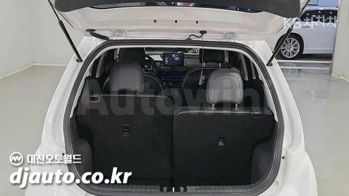 Hyundai Casper 2023 — 5
