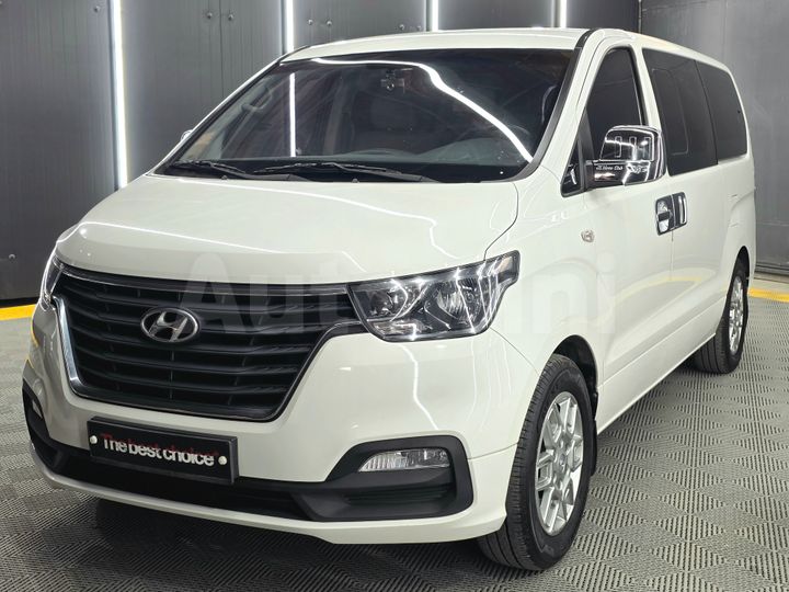 Hyundai Starex 2019 — 2