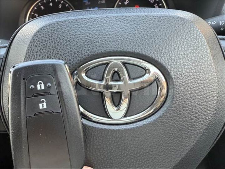 Toyota RAV4 2021 — 4