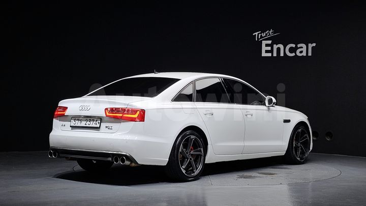 Audi A6 2014 — 2