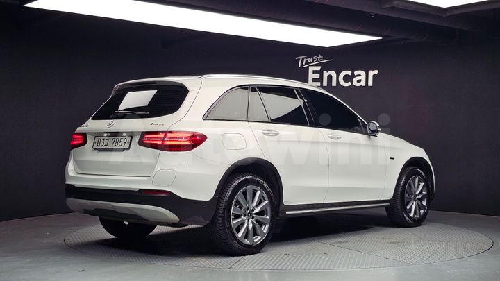 Mercedes-Benz GLC Class 2019 — 2