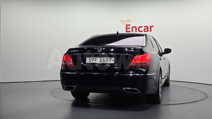 Hyundai Equus 2011 — 4