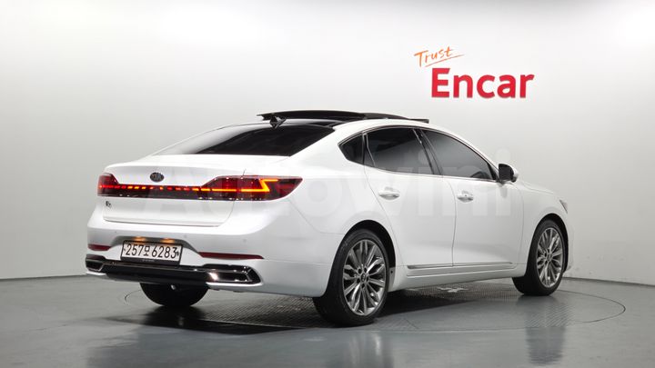 Kia K7 2020 — 2