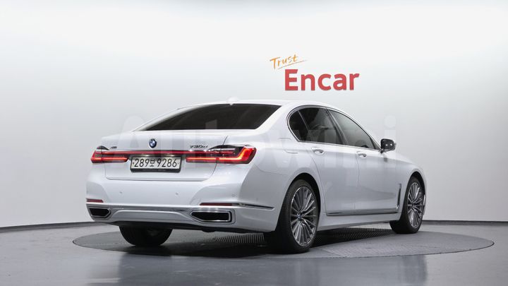 BMW 7 Series 2022 — 2