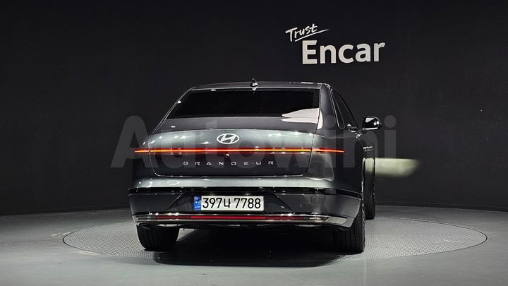Hyundai Grandeur 2023 — 4
