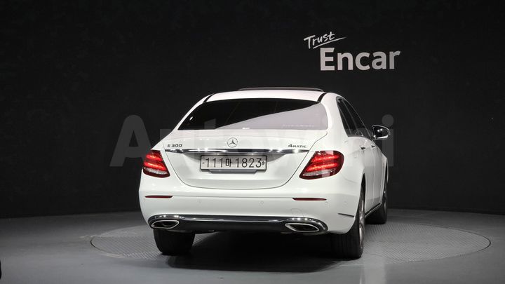 Mercedes-Benz E Class 2020 — 4
