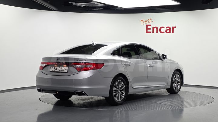 Hyundai Grandeur 2017 — 2