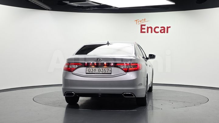 Hyundai Grandeur 2017 — 4