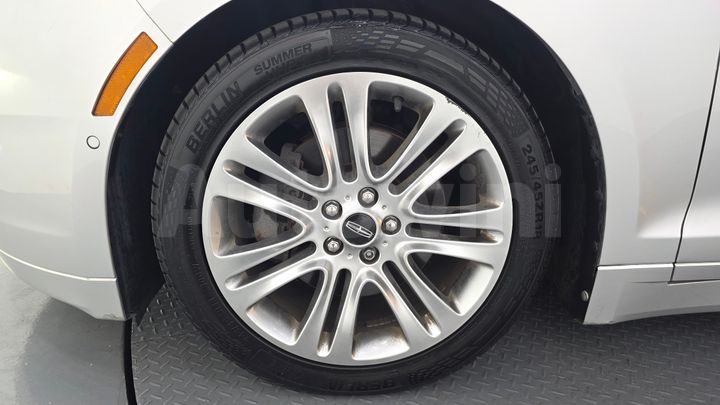 Lincoln MKZ