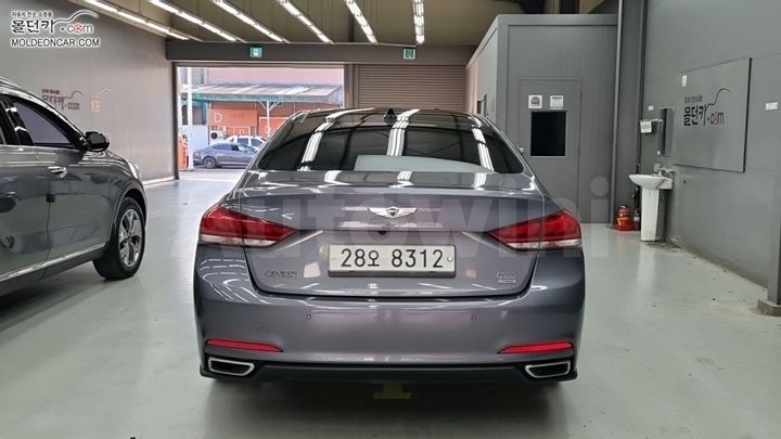 Hyundai Genesis 2014 KMHGL41DDEU009809 — 4