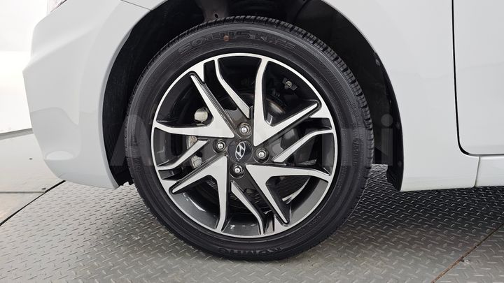 Hyundai Accent 2019 — 4