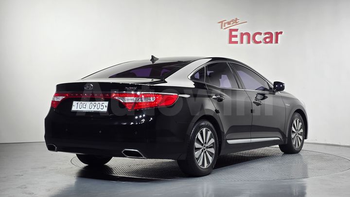 Hyundai Grandeur 2016 — 2