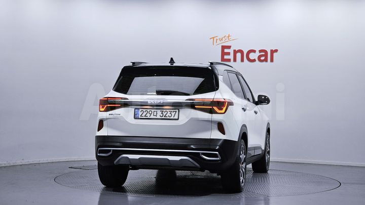 Kia Seltos 2023 — 4