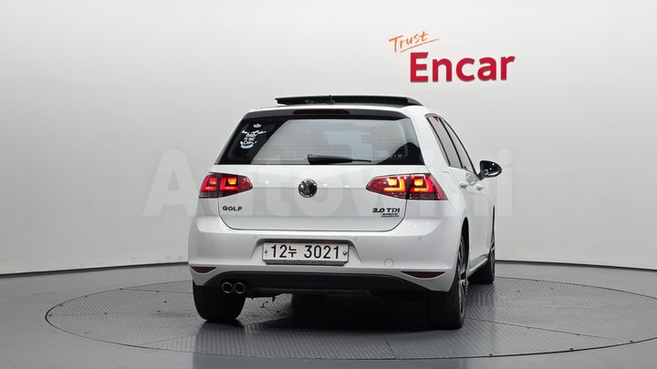 Volkswagen Golf 2015 — 4