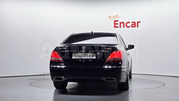 Hyundai Equus 2011 — 4