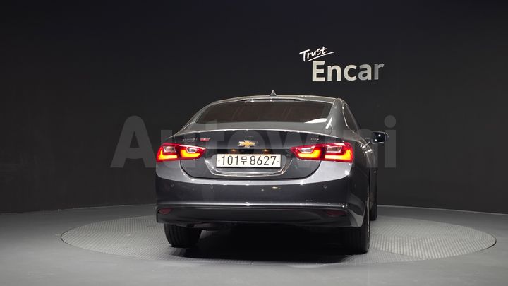 Chevrolet Malibu 2017 — 4