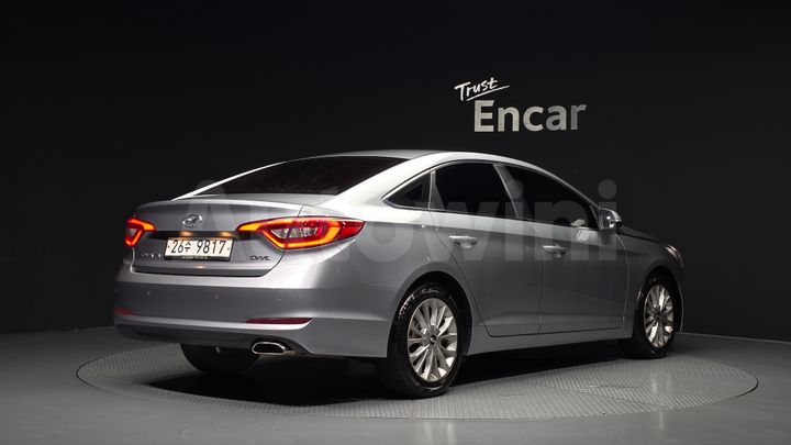 Hyundai Sonata 2015 — 2