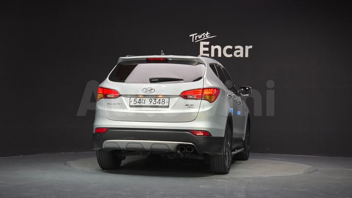 Hyundai SantaFe 2013 — 4
