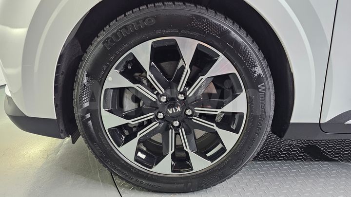 Kia Carnival 2021 — 5