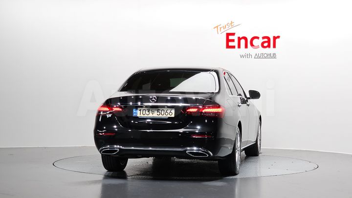 Mercedes-Benz E Class 2021 — 4