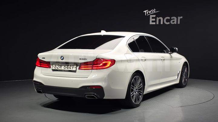 BMW 5 Series 2019 — 2