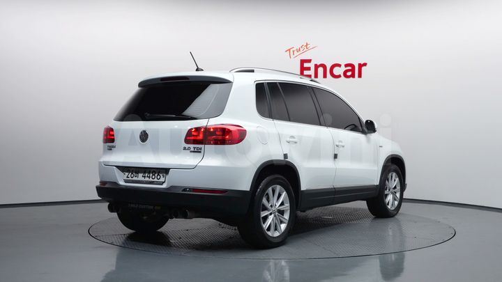 Volkswagen Tiguan 2014 — 3