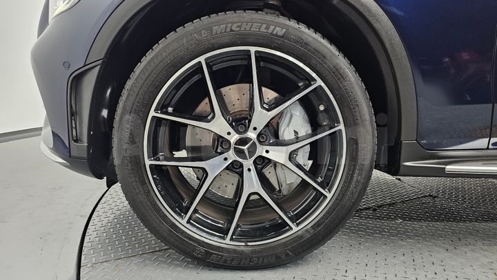 Mercedes-Benz GLC Class 2021 — 4