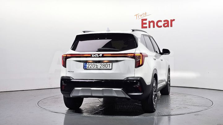 Kia Seltos 2023 — 4