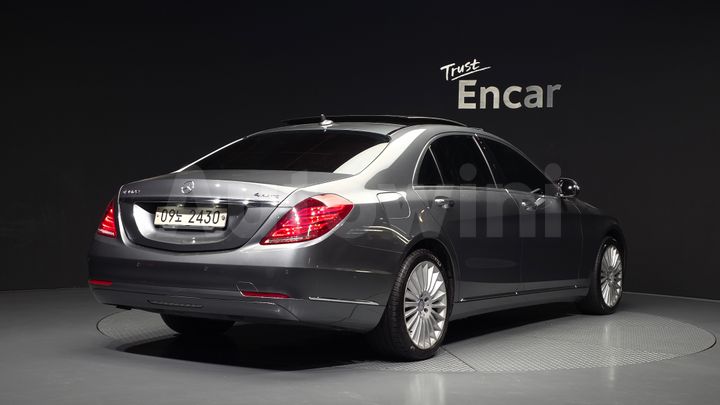 Mercedes Benz S Class