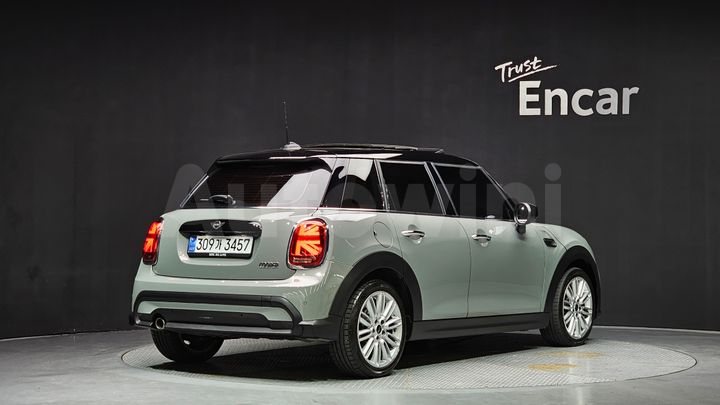 Mini Cooper 2022 — 2