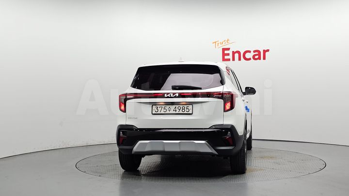 Kia Seltos 2025 — 4