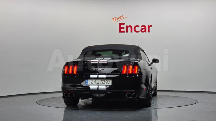 Ford Mustang 2017 — 4