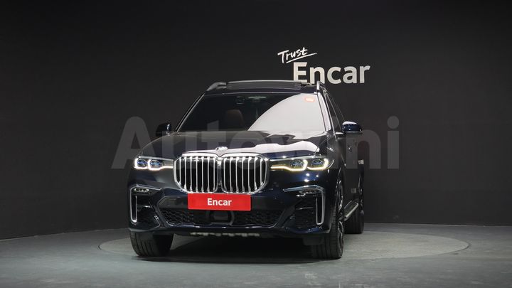 BMW X7 2021 — 3