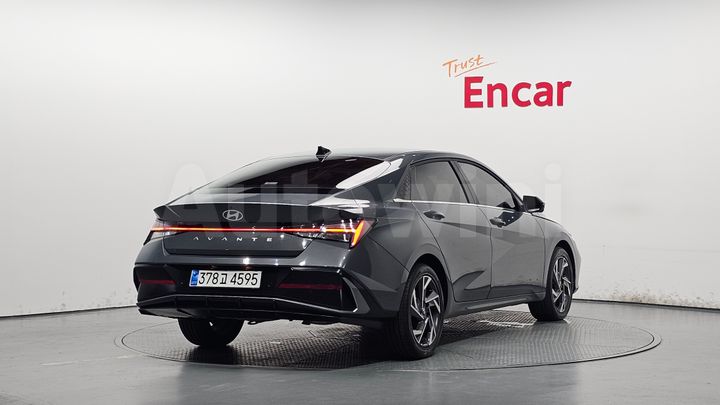 Hyundai Avante 2026 — 2