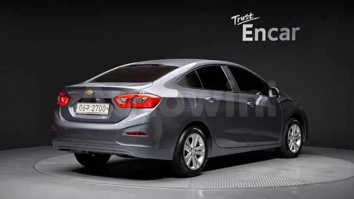 Chevrolet Cruze 2017 — 3