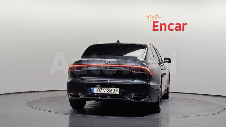 Hyundai Grandeur 2021 — 4