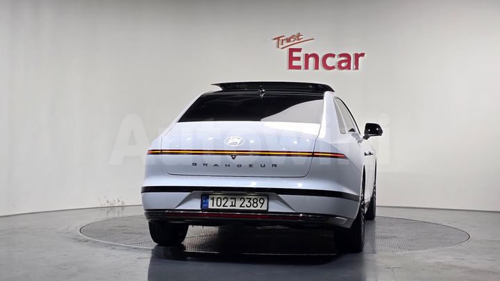 Hyundai Grandeur 2025 — 4