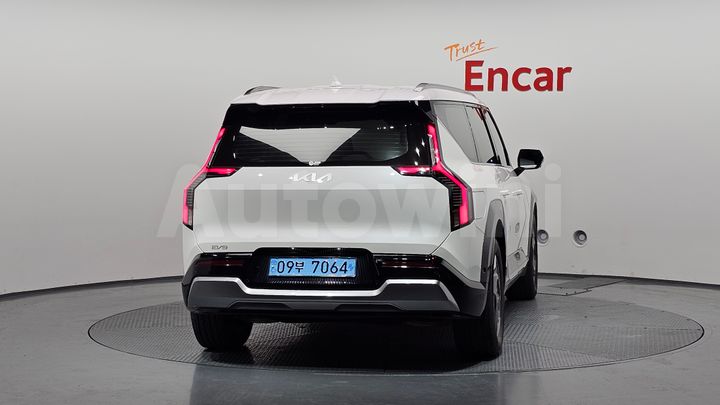 Kia EV9 2024 — 4