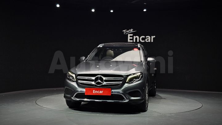 Mercedes-Benz GLC Class 2017 — 3