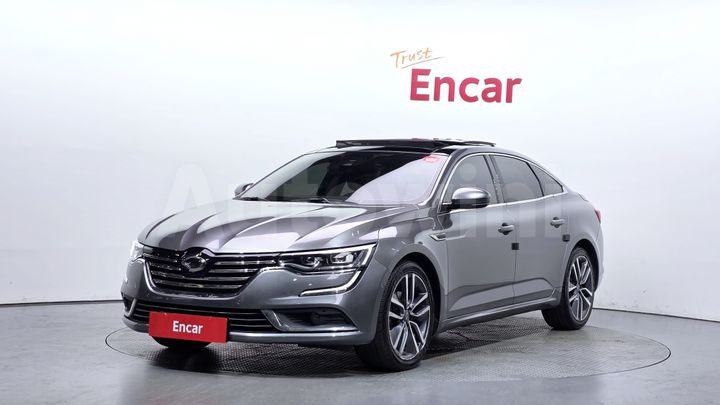 Renault SM6